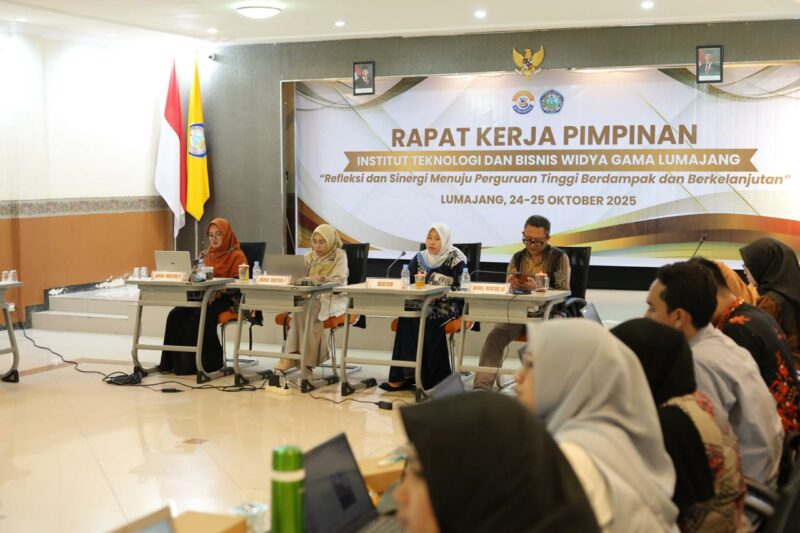 Diawali Doa untuk Semeru, Rektor ITB WiGa  Buka  Rakerpim